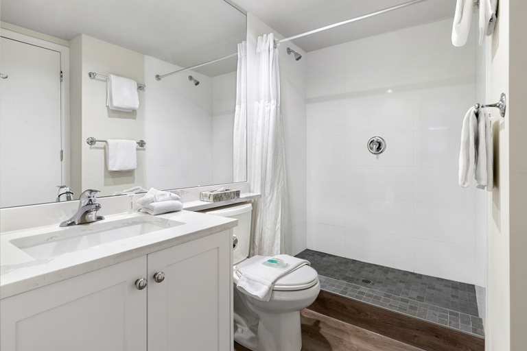 Bathroom 4, Tyndall Stone Lodge by Whiski Jack, Squamish-Lillooet