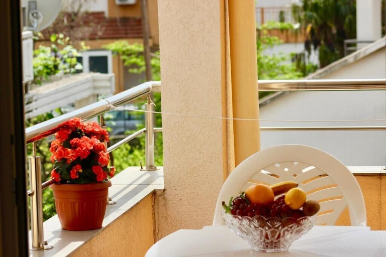 Food & Drinks, NIR Apartments Budva