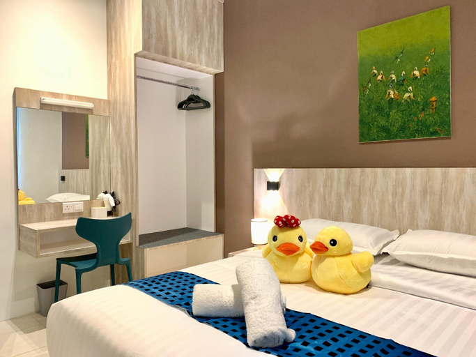 Bedroom 2, Cozy Villa w/ Balinese Style | Private 5 Star Home, Langkawi