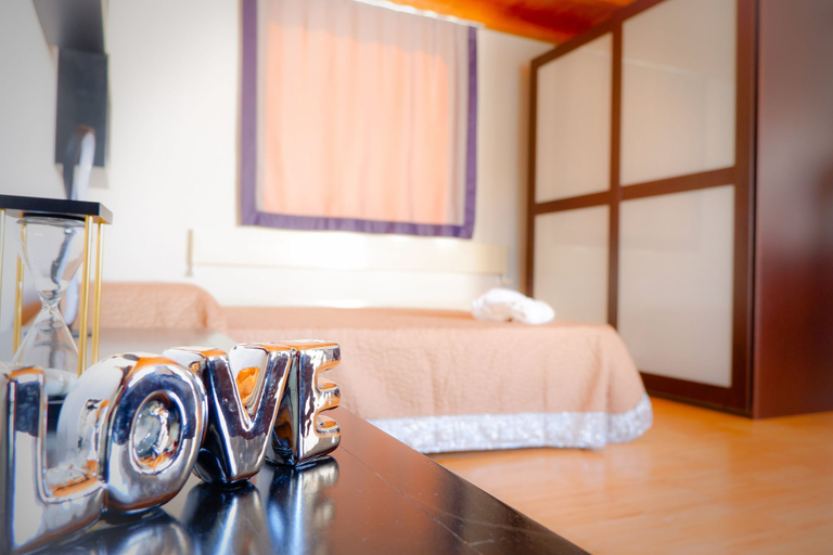 Bedroom 2, Thalassa Bari, Bari