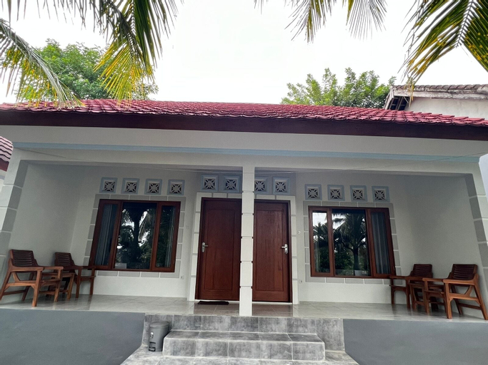Exterior & Views 2, Kuta Circle Homestay, Lombok