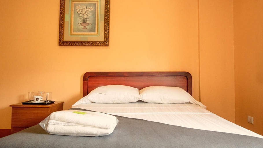 Bedroom 1, Hotel Arrecifes, San José