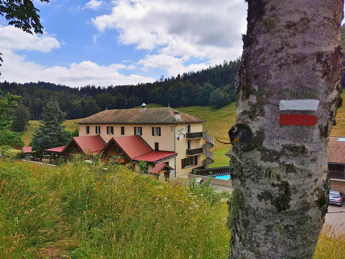Exterior & Views, Hostel Quartier Libre, Drôme