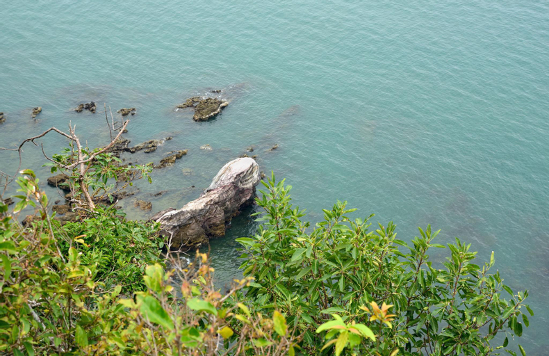 Nearby Landmark 3, Anatta The Cliff House, Laem Sing