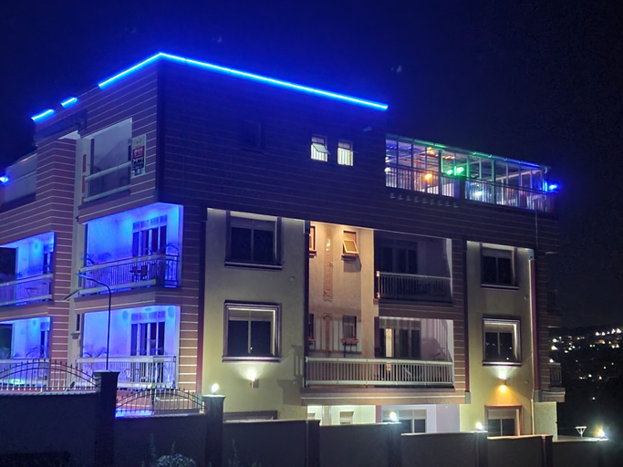 Exterior & Views 2, JB suites and lounge, Jinja