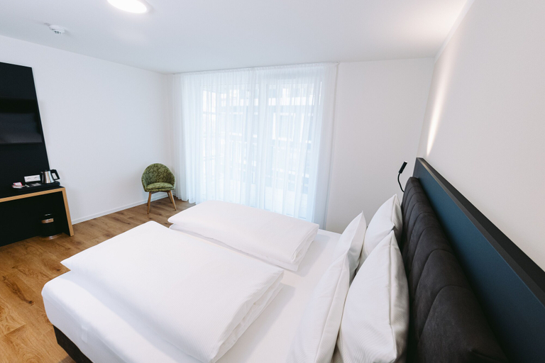 Bedroom 2, Hotel Restaurant Krone, Schwäbisch Hall