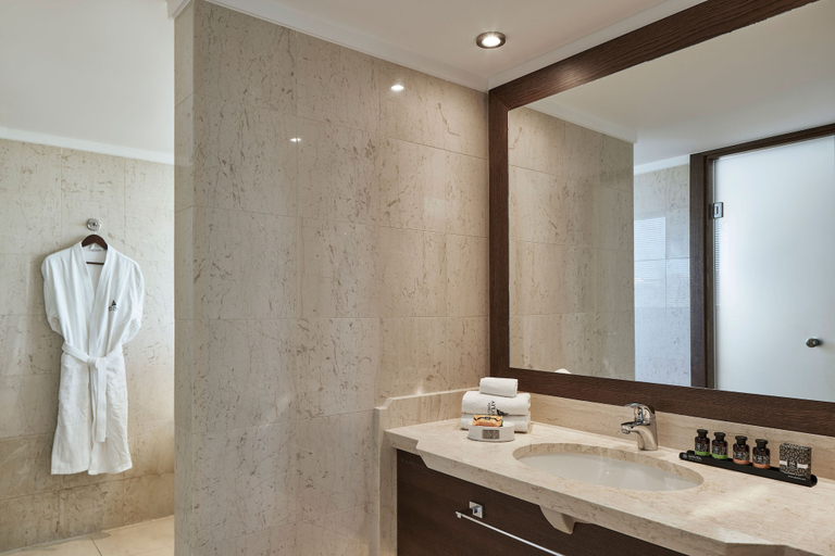 Bathroom 5, Atlantica Belvedere Resort - Adults Only, South Aegean