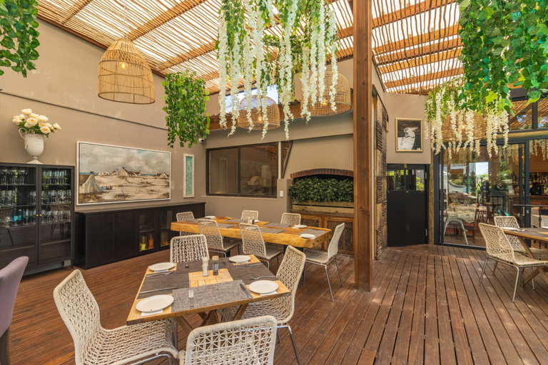 Food & Drinks 5, Val de Vine Guesthouse, Cape Winelands