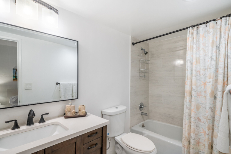 Bathroom 5, Wonderful Ocean Reserve Miami Condos, Miami-Dade