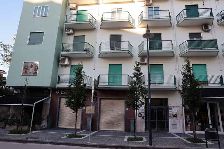 Exterior & Views 2, toc toc, Salerno
