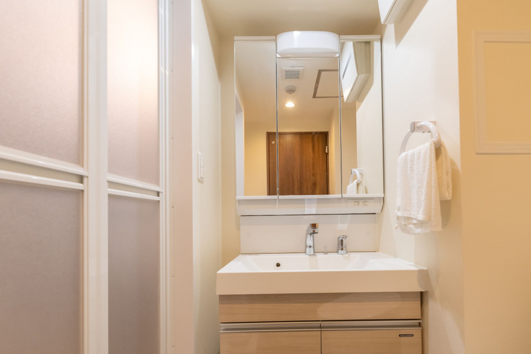 Bathroom 3, The Premium Namba Minami, Osaka