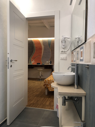 Bathroom 5, DIMOR'A'   ROOMS, Grosseto