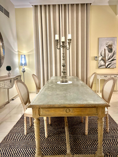 Others 5, Spacious Independent villa, Dubai
