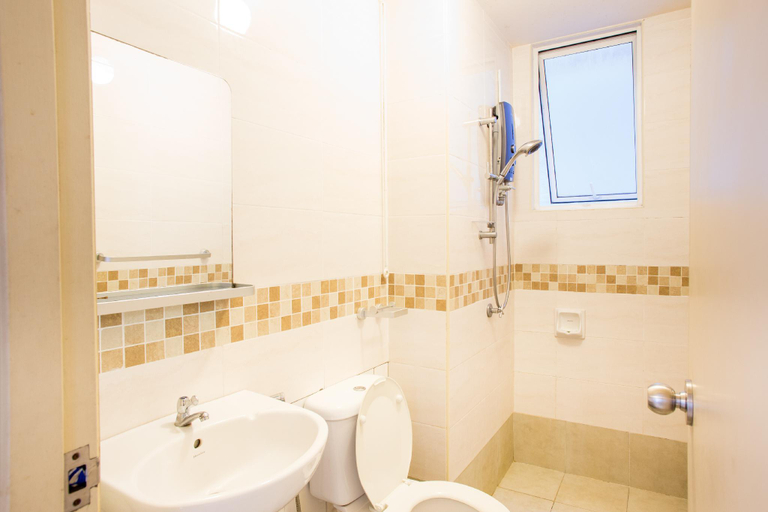 Bathroom 1, 2Bed&2Bathroom@Casa Suites, Petaling Jaya