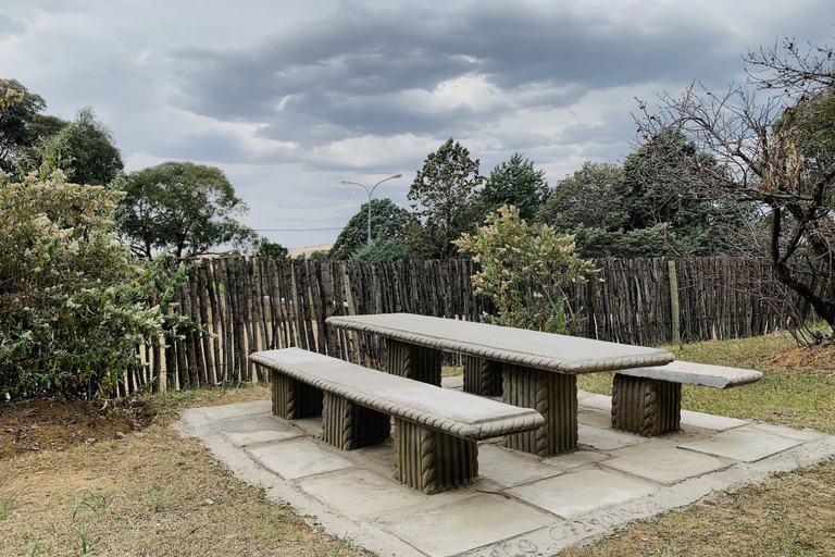 Others 5, Khutsong Lodge