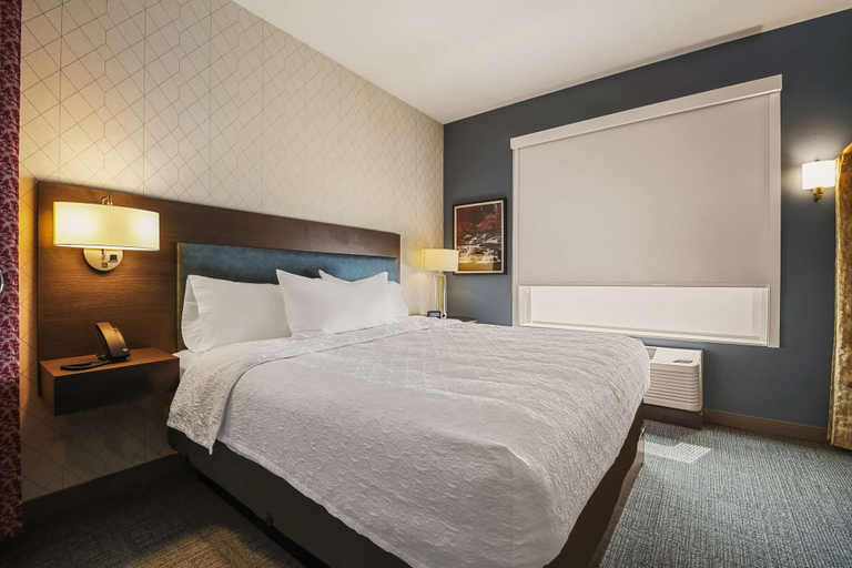 Bedroom 4, Home2 Suites By Hilton Cookeville, Putnam