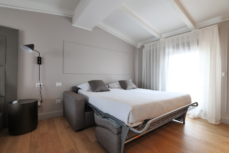 Bedroom 3, Prestige Boutique Homes Aparthotel Piazza Duomo View, Milano