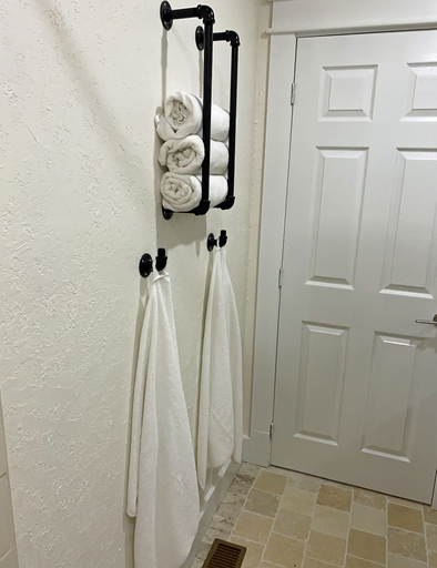Bathroom 3, Villa di Casa - Boutique Hotel, Prince Edward