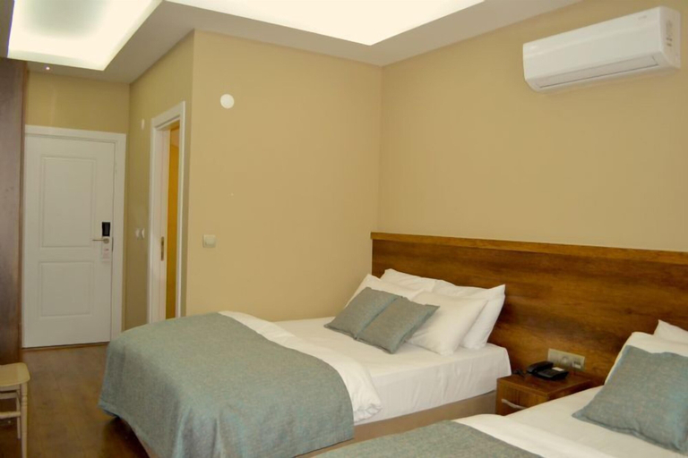 Bedroom 3, GRAND DELUXE HOTEL, Merkez