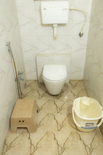 Bathroom, Shree Datta Hotel, Ahmadnagar