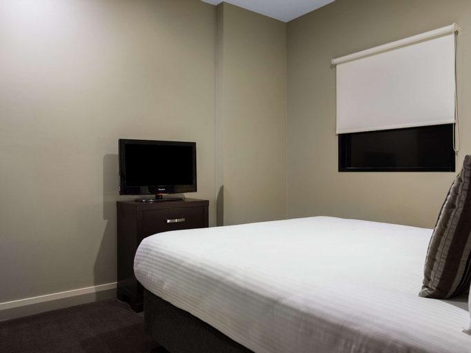 Bedroom 12