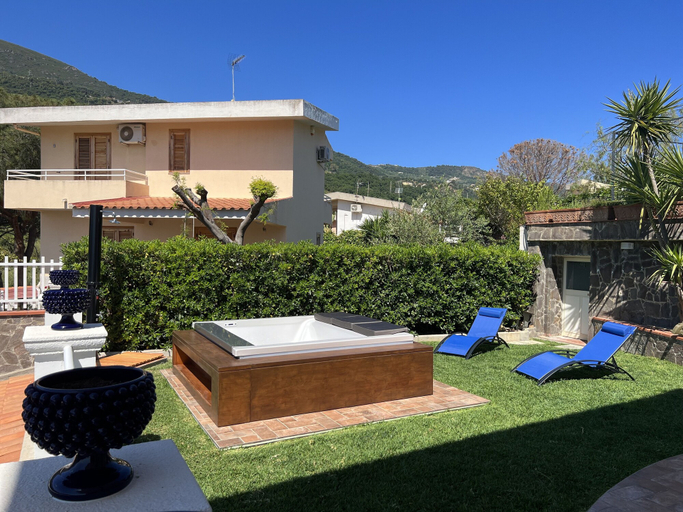 Exterior & Views 2, Talia Residence, Messina