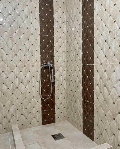 Bathroom 4, Talia Apartments