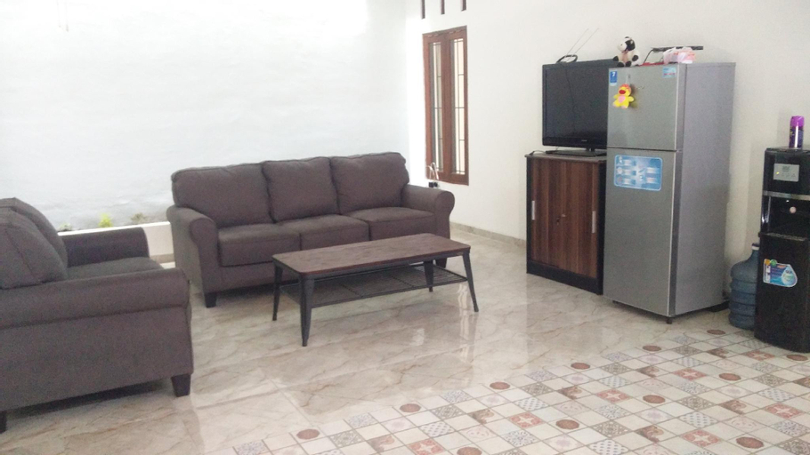 Others 5, ZG Homestay Solo 6 kmr tidur, Solo