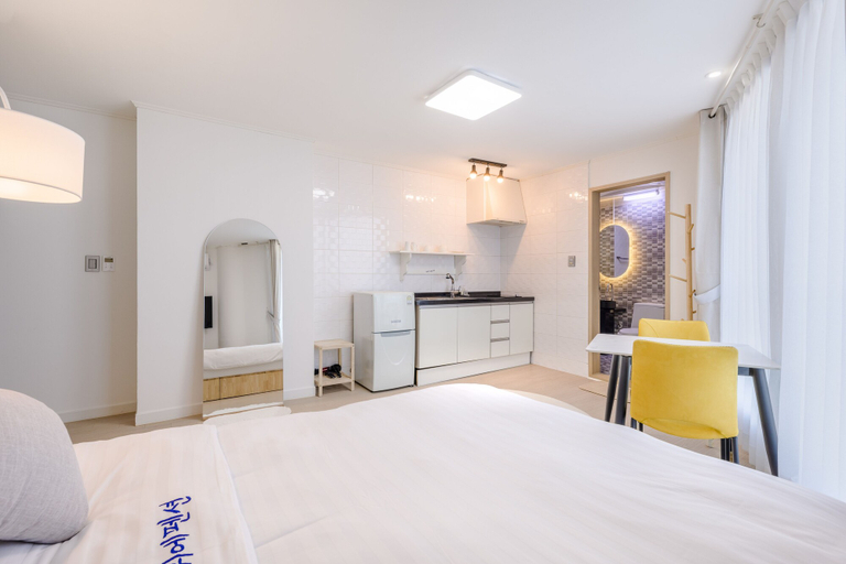 Bedroom 3, On the Sea Pension, Jeju