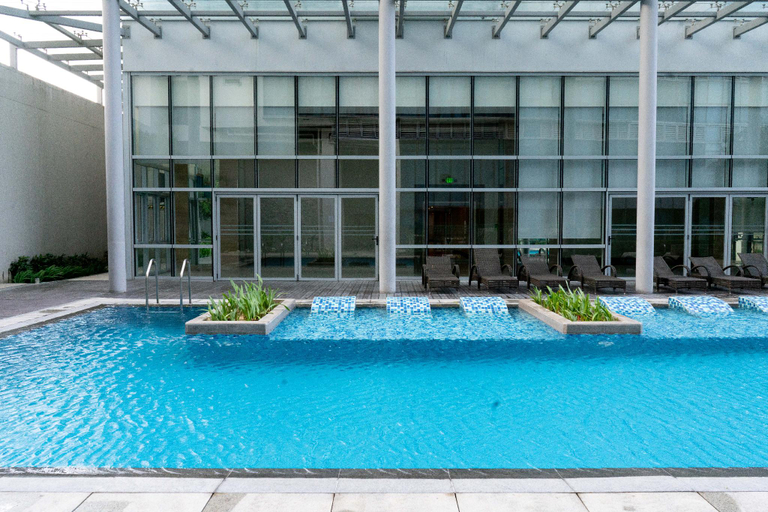 Sport & Beauty 4, Uptown Parksuites Tower 1 - PH Staycation, Taguig