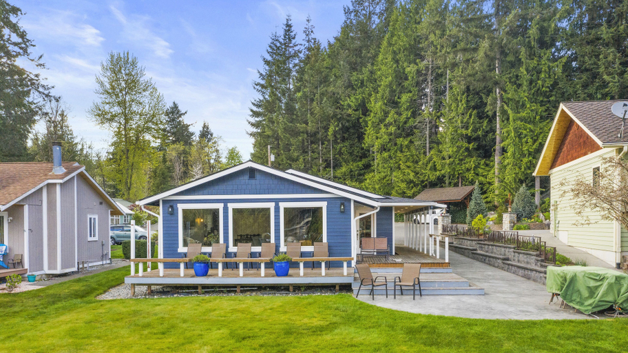 Exterior & Views 2, Idyllic Lakeside Getaway - Hidden Gem, Snohomish