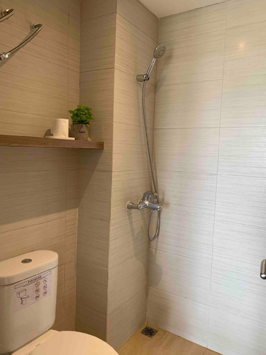 Bathroom, Daymentroom Apartemen R32 2 BR Pasteur Bandung, Bandung