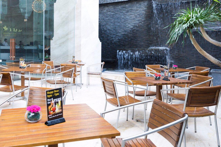 Food & Drinks 3, Maple 3 bedroom apartment with balcony, Nha Trang