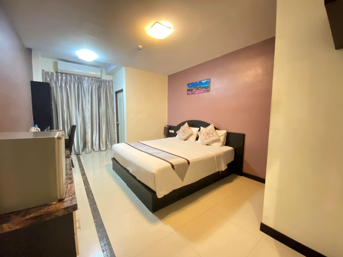Bedroom 3, Leelawadee Modern Resort Huaykwang, Din Dang