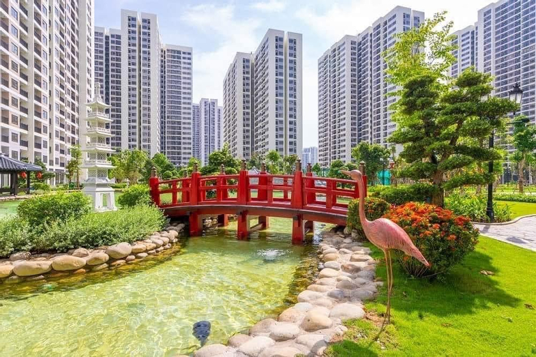 High-end 2-bedroom Vinhome Grand Park Apartment, District 9
