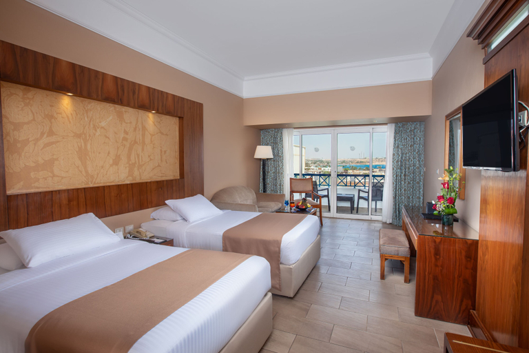 Bedroom 4, Naama Bay Hotel & Resort, Sharm el-Sheikh