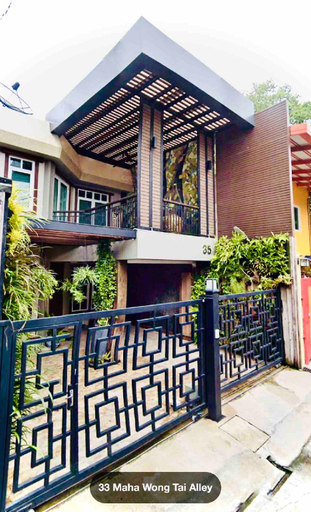 Large  3 BR / 4 bath + sofabed, 