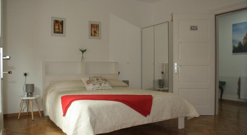 Bedroom 3, Casa Bologna, Brasov