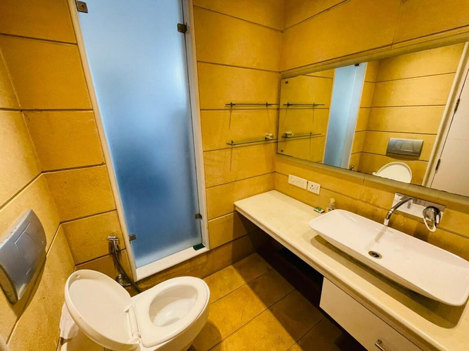 Bathroom 3, Fortune Home Service Apartment 4Bhk D-163 Saket, Delhi