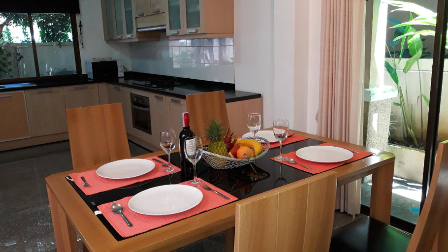 Others 5, superb and very spacious Villa with garden, Mueang Krabi