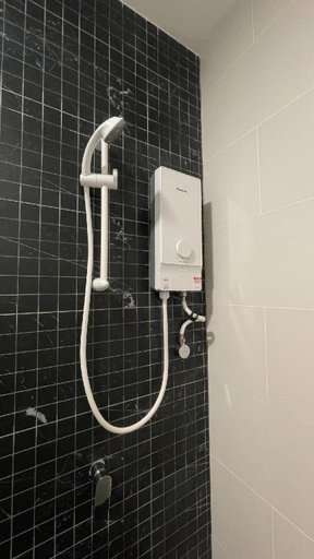 Bathroom 3, NEW Beacon Executive Suite - City View - By IZ, Pulau Penang