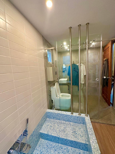 Bathroom 3, Cozy, Romantic Loft (with Private Onsen), Amadeo