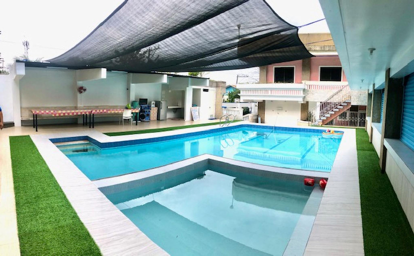 Deluxe Villa Leah Resort 21hrs, Calamba City