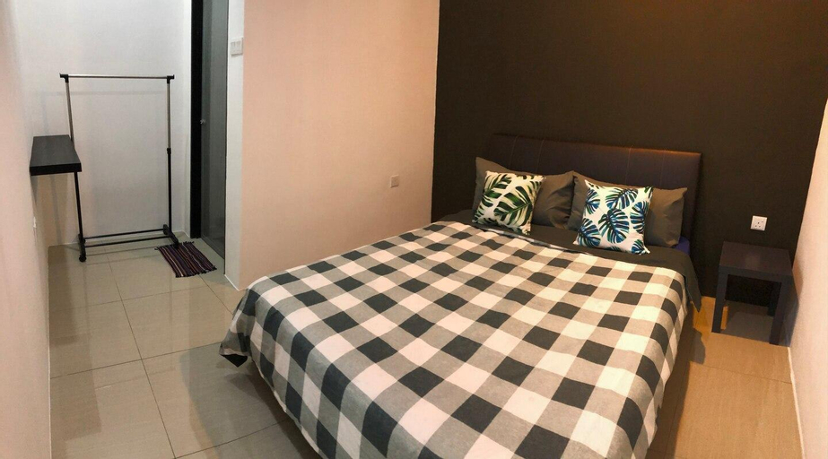 Bedroom 2, TH Ipoh Homestay@Simee, 10pax, 8mins to attraction, Kinta
