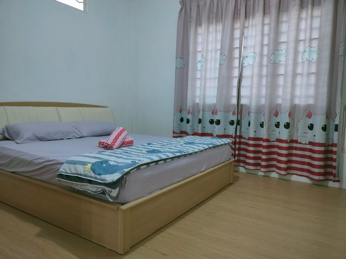 Bedroom 1, ANNA HOMESTAY SIBU, Sibu