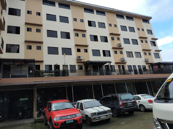 Affordable Cozy Unit FREE Fast WIFI - Pay Parking , Antipolo City
