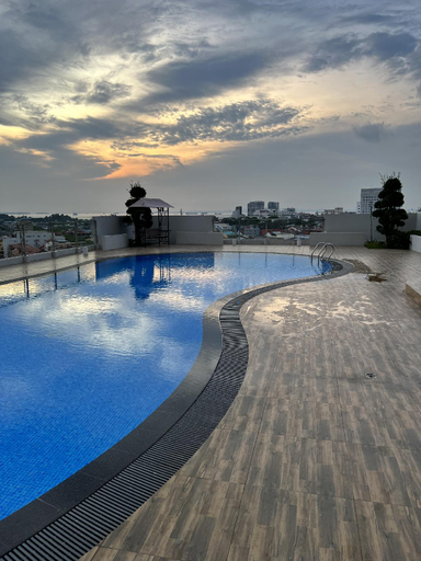 Sport & Beauty 2, FAMILY ROOM FORMOSA RESIDENCE APARTMENT, Batam