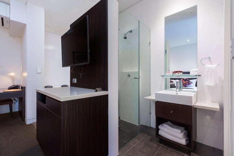 Bedroom 4, Club Wyndham Perth, Trademark Collection by Wyndham, Perth
