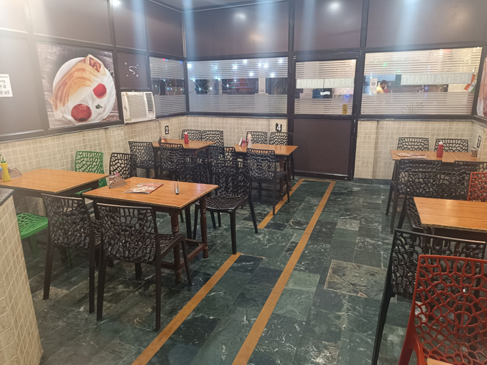 Food & Drinks 5, Hotel Sidhartha, Agra