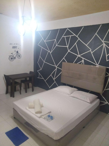 2, DJCI Apartelle walk to robinson,ne pacific mall,sm mall,s&r, Cabanatuan City